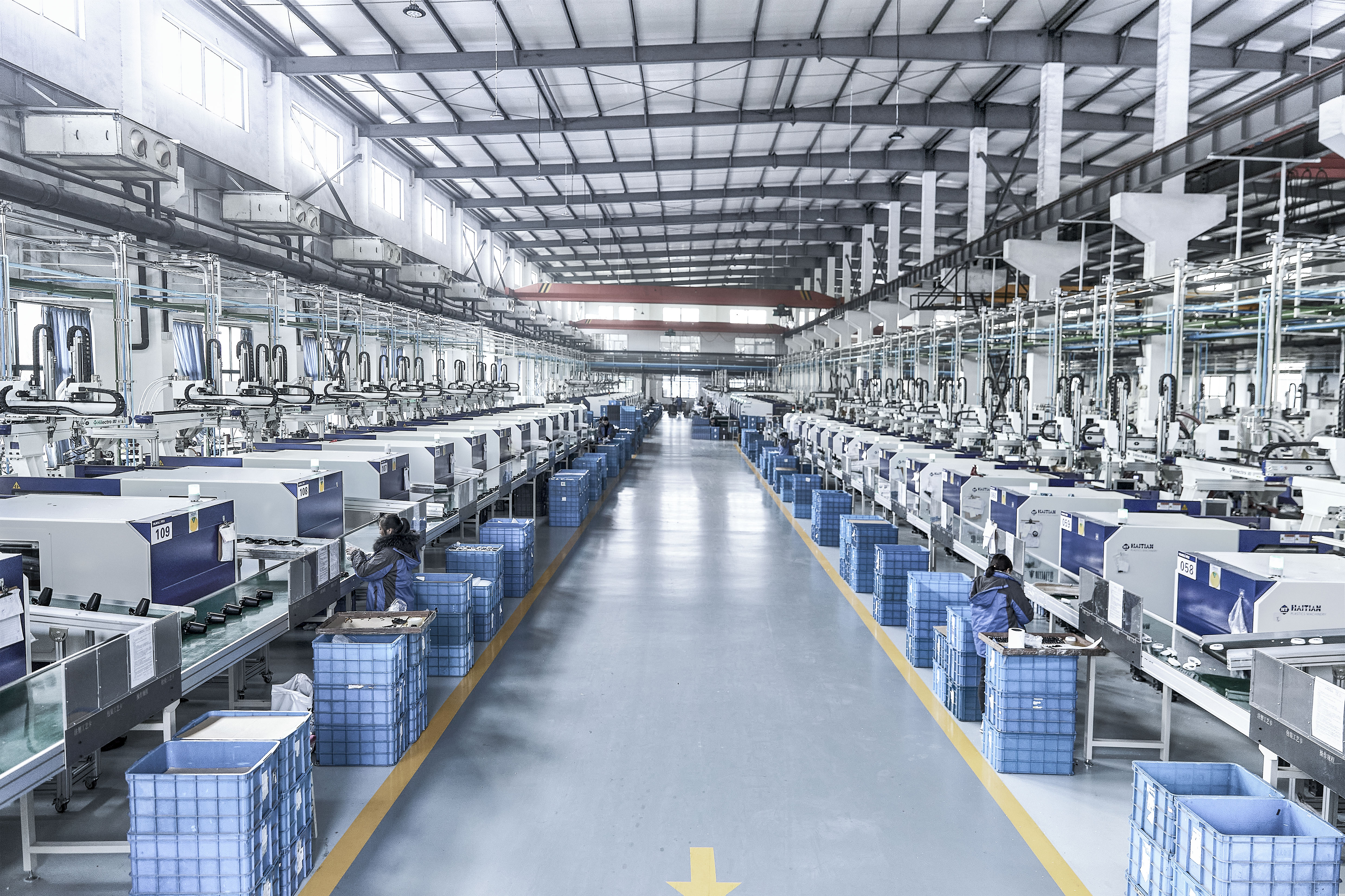 年销售额破 10 亿，市场规模与行业影响力大幅提升。